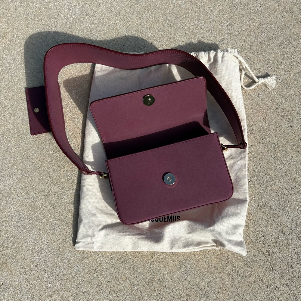 Jacquemus Le Carinu Burgundy Flap Leather Shoulder Bag - Picture 8 of 16